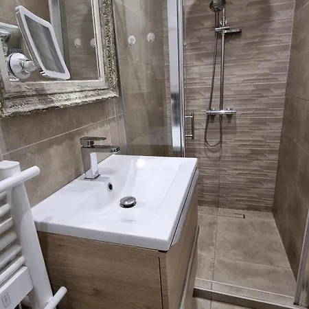 T3 Au Calme A Deux Pas De La *